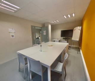 Bureau privé 19 m² 5 postes Location bureau Rue Saint-Simon Lyon 69009 - photo 2